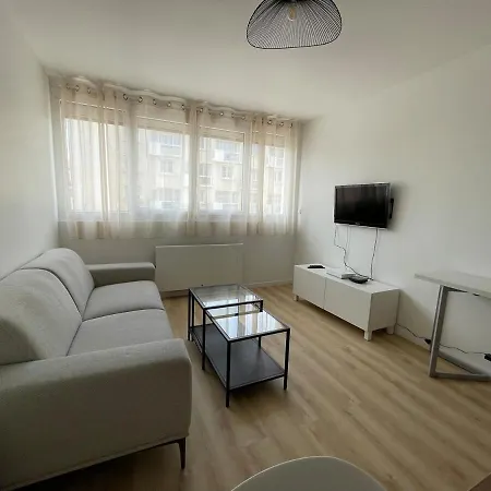Plein Coeur De Caen, Emeraude Apartment Caen