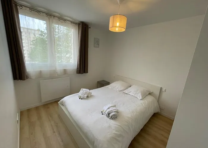 Plein Coeur De Caen, Emeraude Caen